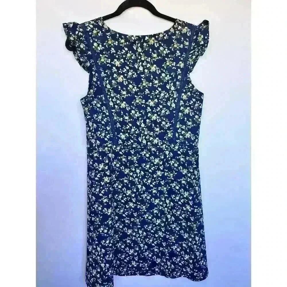 Everly Navy Floral V-Neck Ruffle Flutter Sleeve Button-Front A-line Mini Dress M - Picture 11 of 14